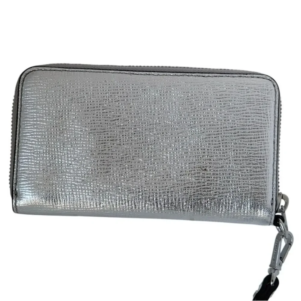 Michael Kors Jet Set Travel Silver Studded Jewel Leather Wristlet Wallet Clutch